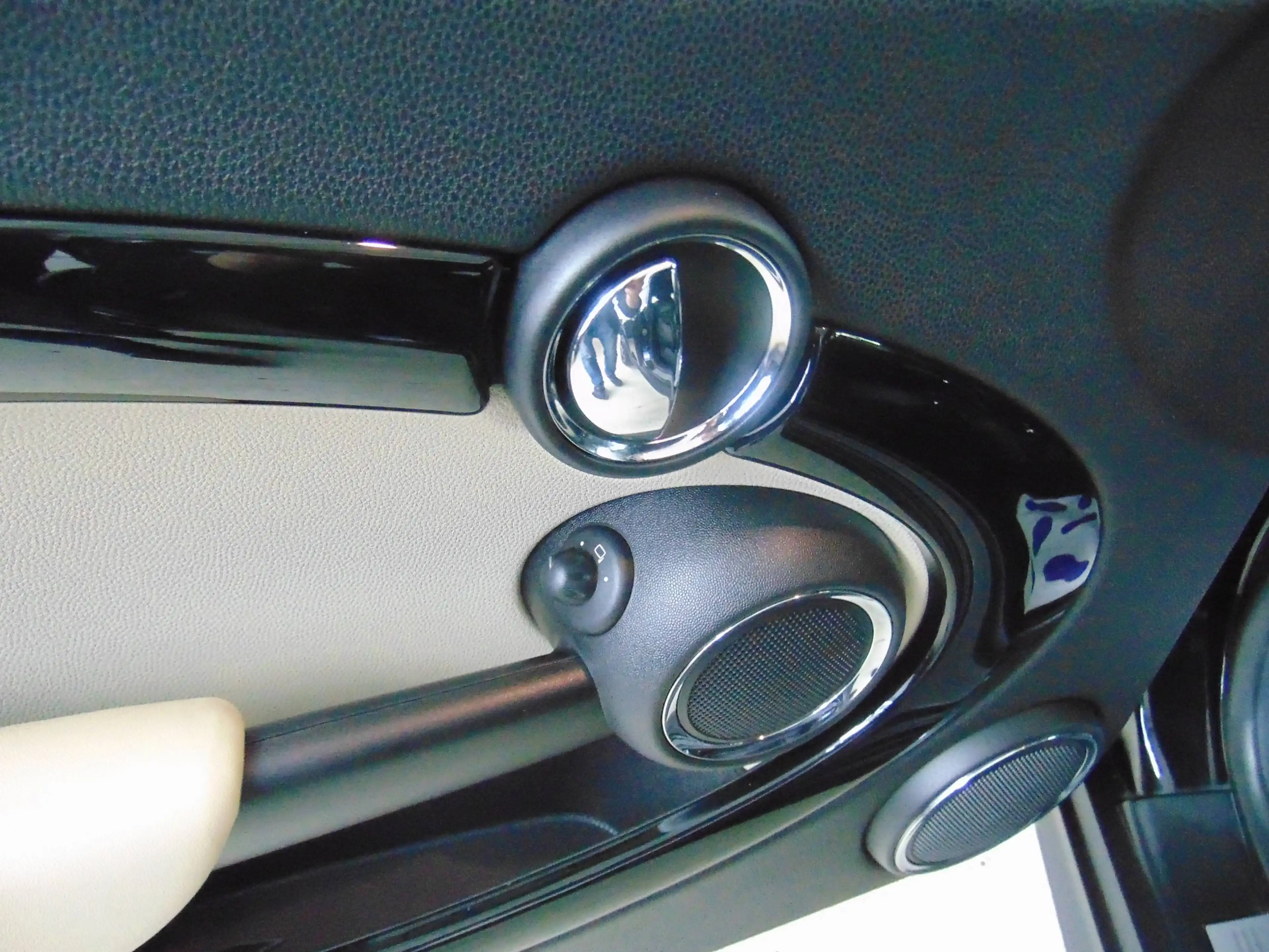 MINI Cooper Coupe 1.6 Cooper! mit Top-Ausstattung! TÜV neu! — photo 10