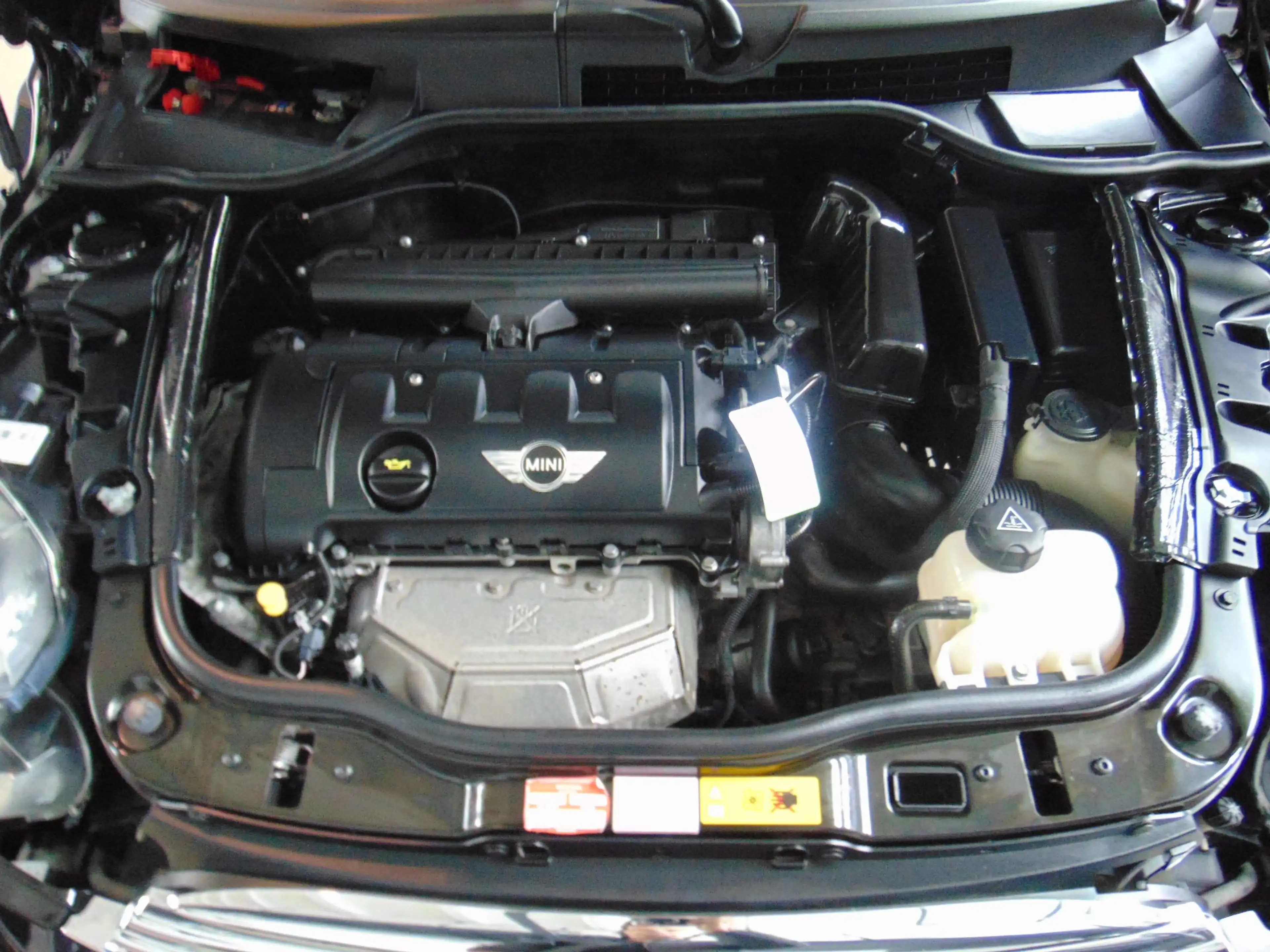 MINI Cooper Coupe 1.6 Cooper! mit Top-Ausstattung! TÜV neu! — photo 11
