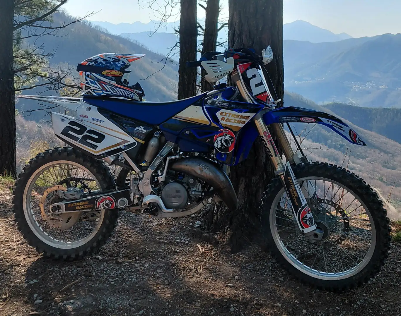 Yamaha YZ 125 - 1