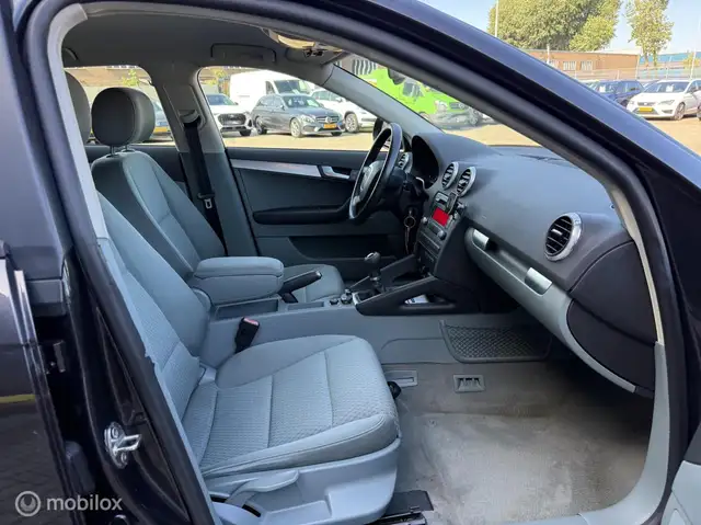 Audi A3 view 14