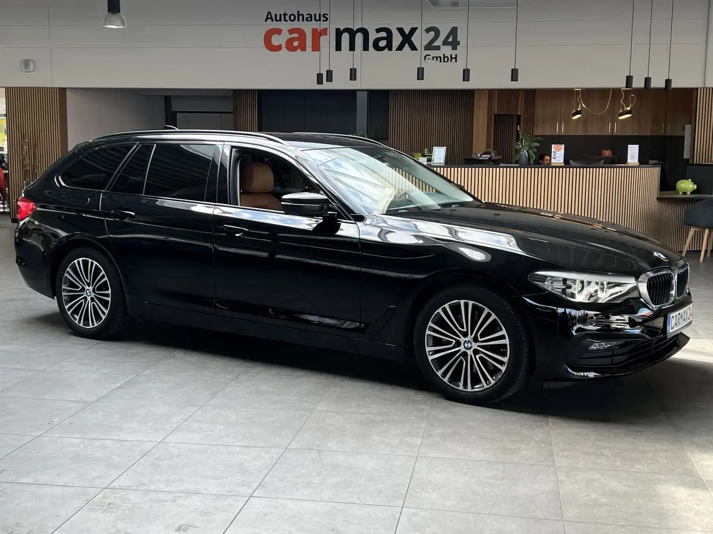 BMW 530 5 530i xDrive SportLine Vollleder Kamera el.Sitz Nero - 1