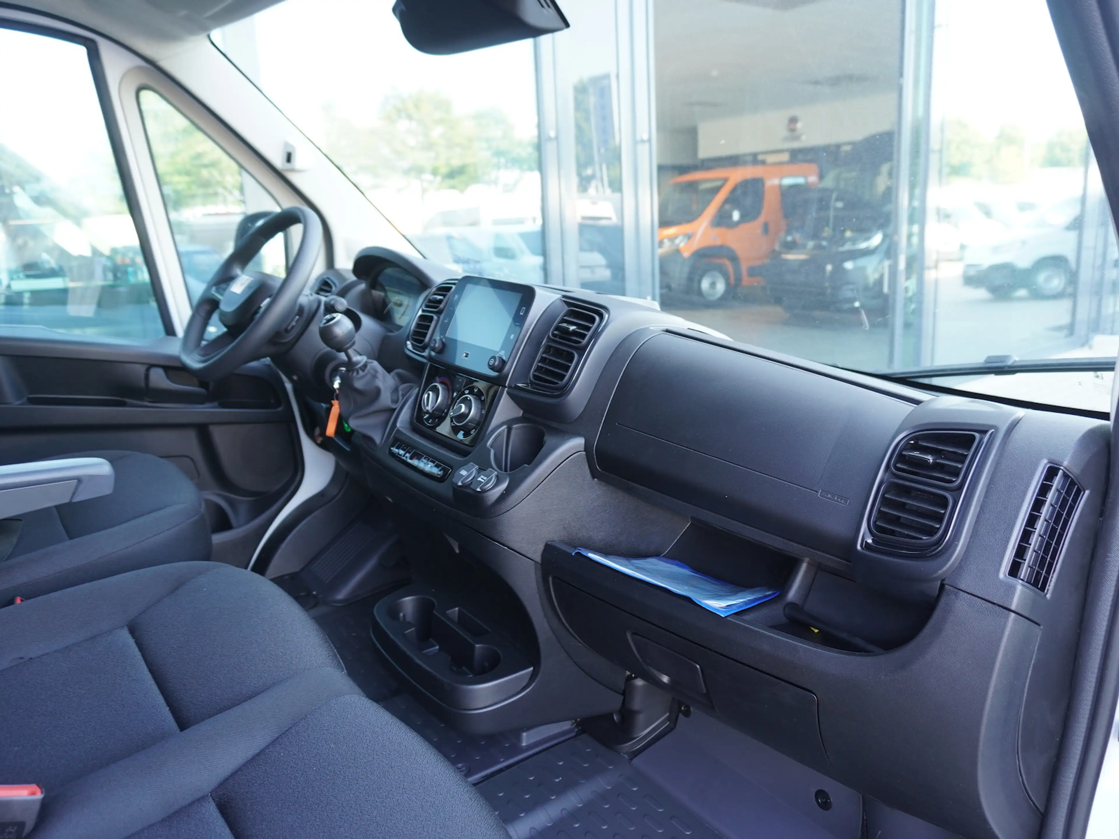 Fiat Ducato Maxi 35 L3H2 140 / Snoeks 7-Sitzer — photo 11