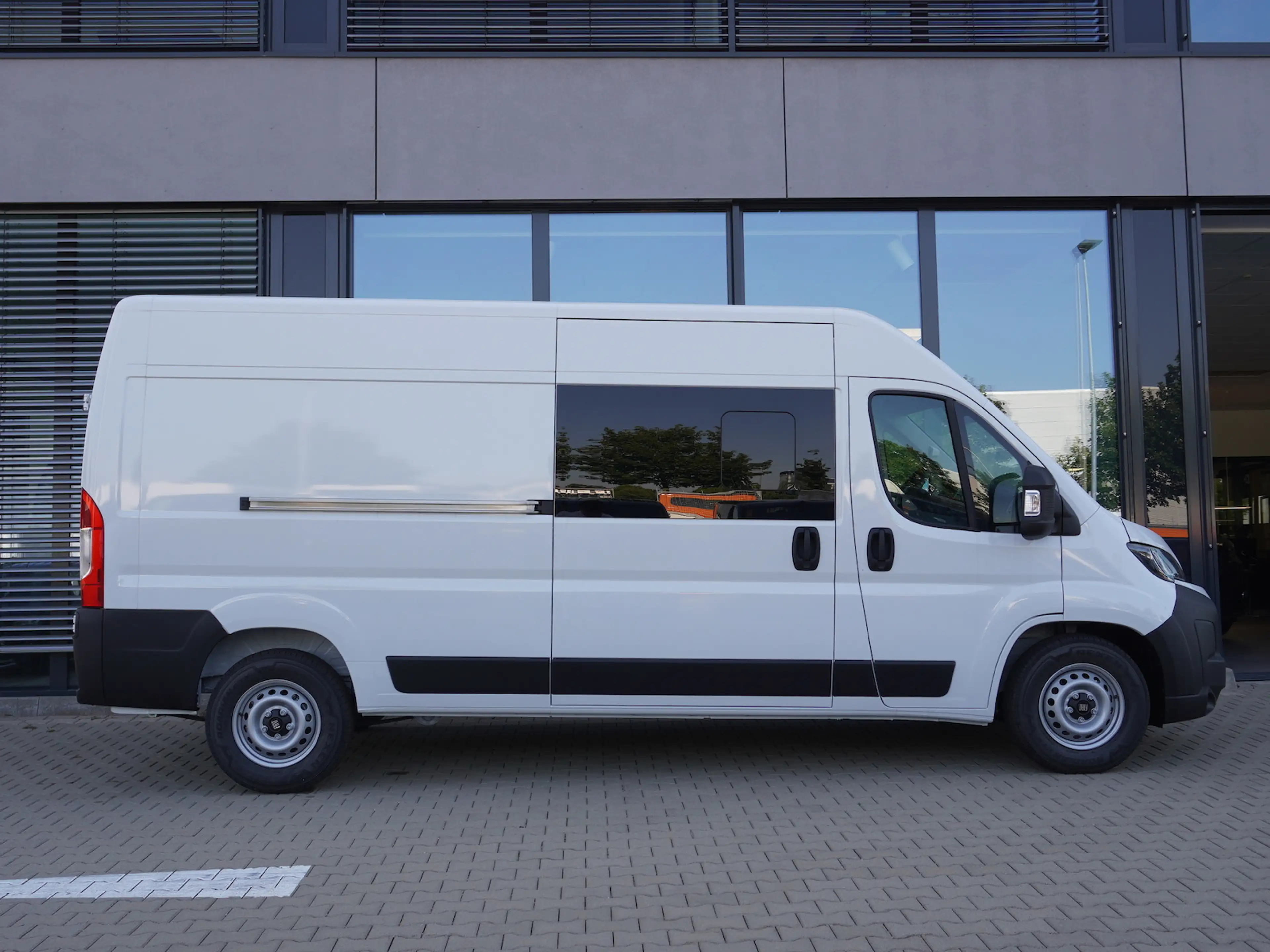 Fiat Ducato Maxi 35 L3H2 140 / Snoeks 7-Sitzer — photo 3