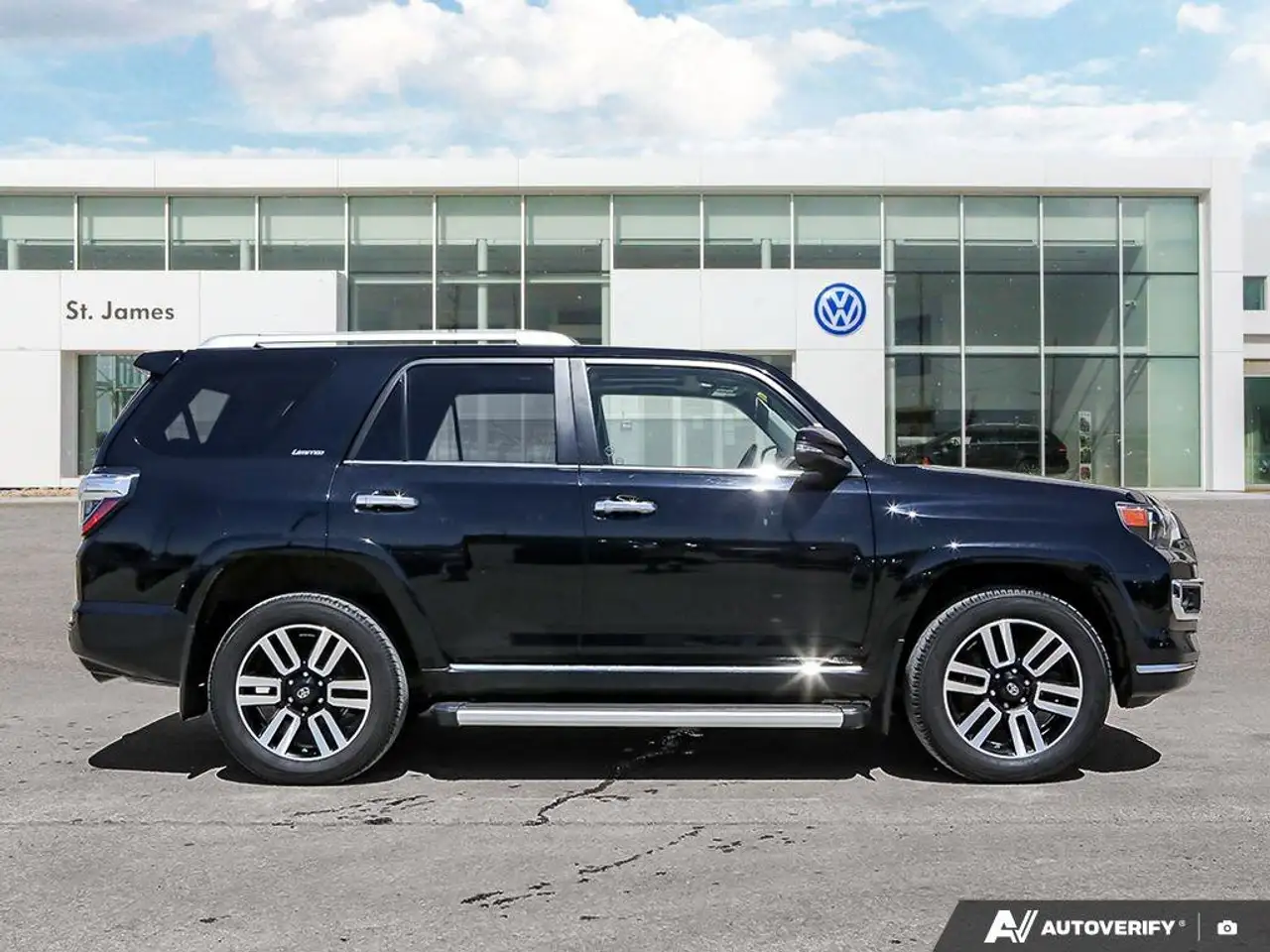 Toyota 4-Runner снимка Toyota 4-Runner