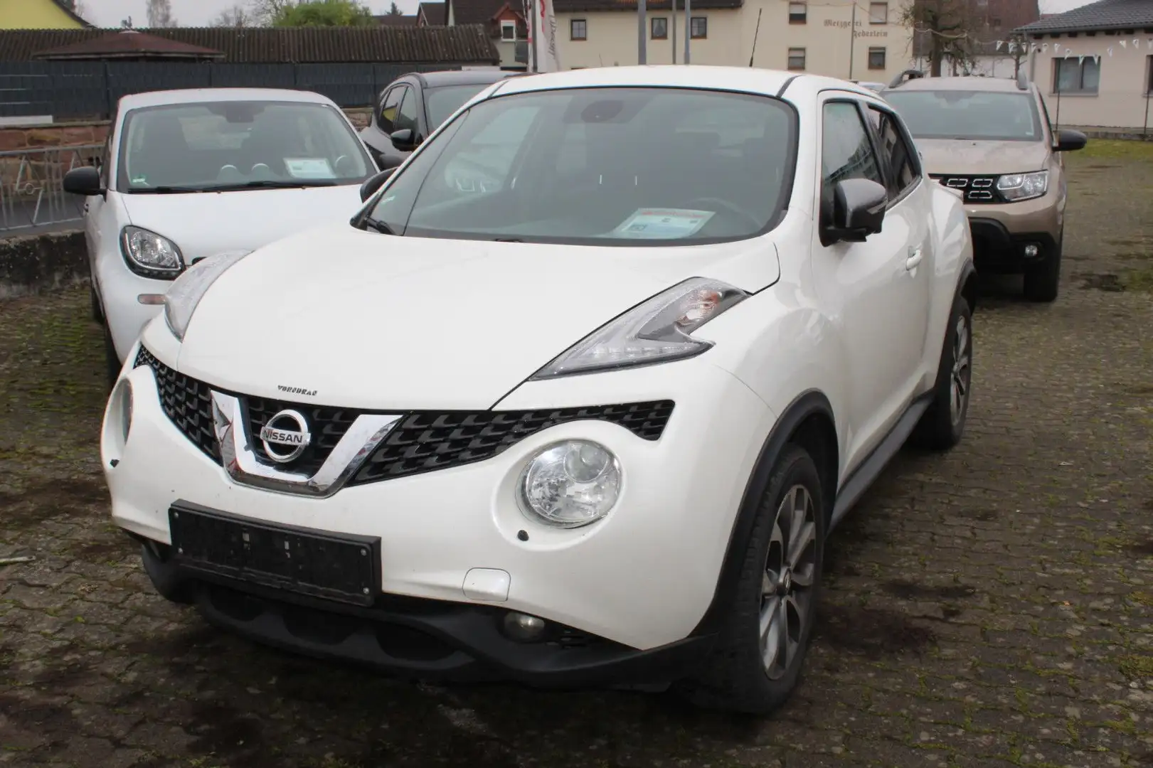 Nissan Juke Tekna Weiß - 2