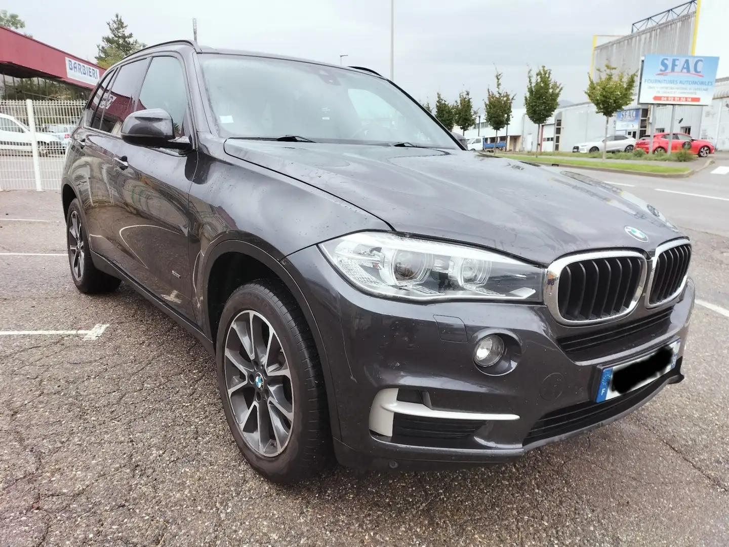 BMW X5 XDrive25d 218 ch Lounge A Noir - 1