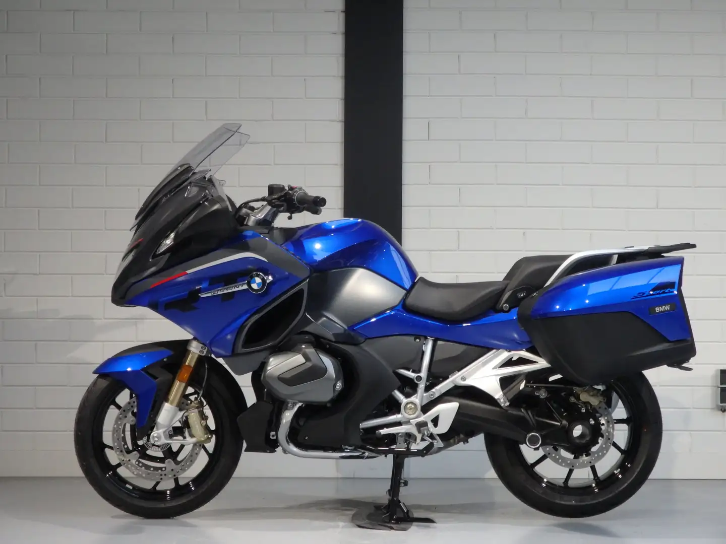 BMW R 1250 RT | Sport | Dynamic Pakket | Comfort Pakket U rijdt Blauw - 2