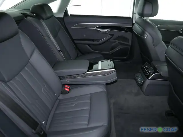 Audi A8 view 7