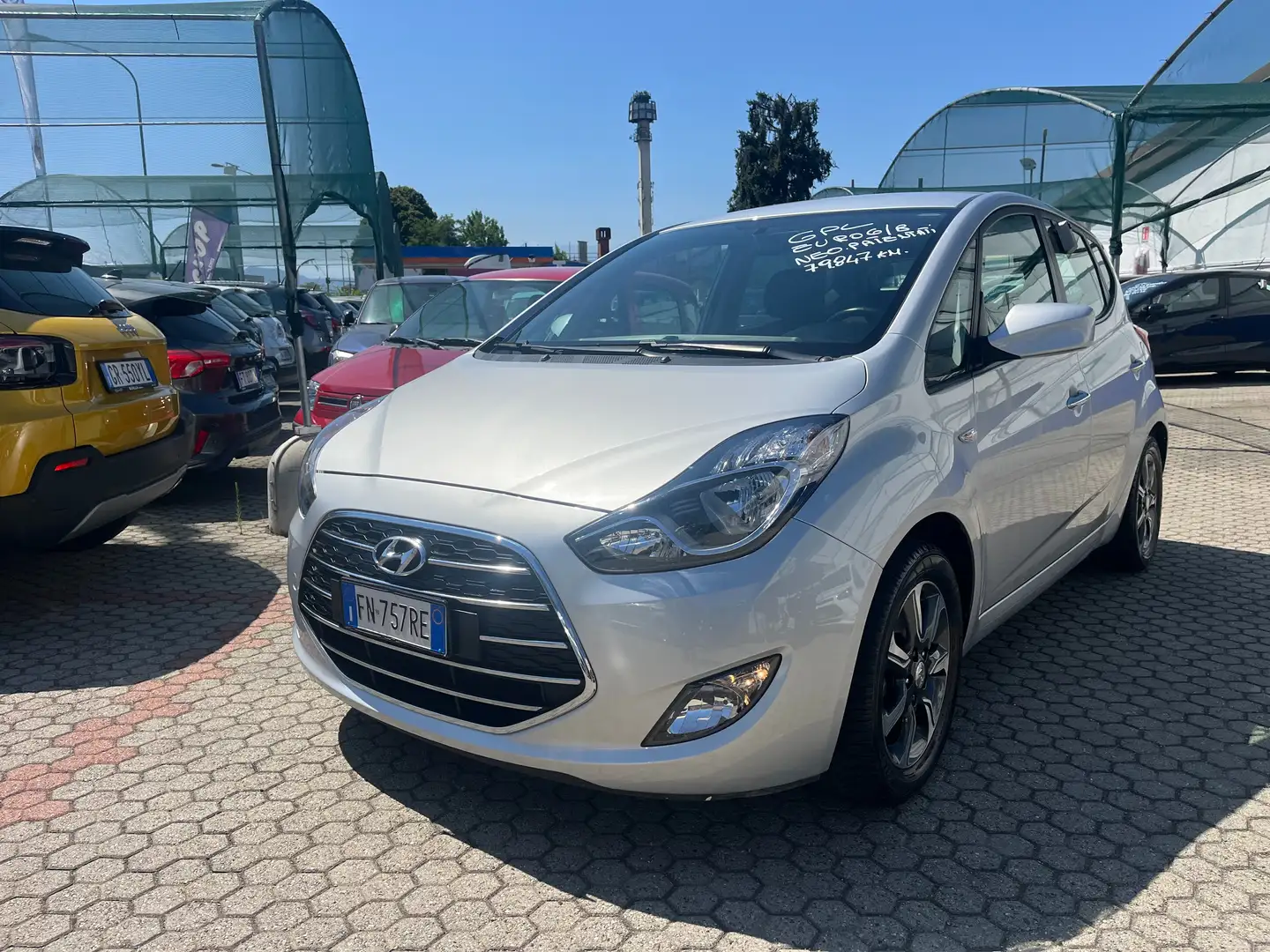 Hyundai iX20 ix20 1.4 Comfort econext E6 Gris - 1