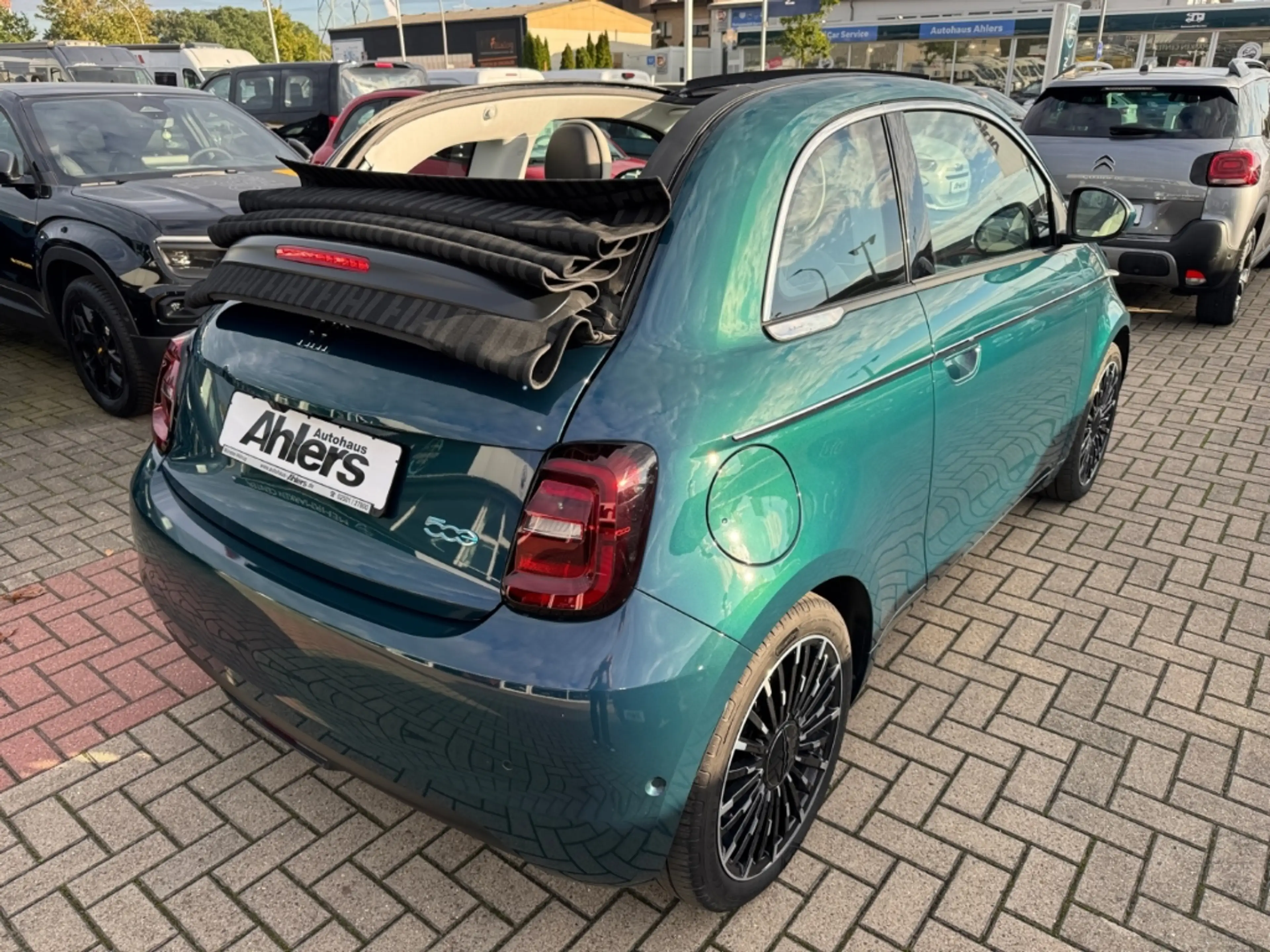 Fiat 500e La Prima By Bocelli+NAVI+JBL+LEDER+ACC+KAMERA — photo 8
