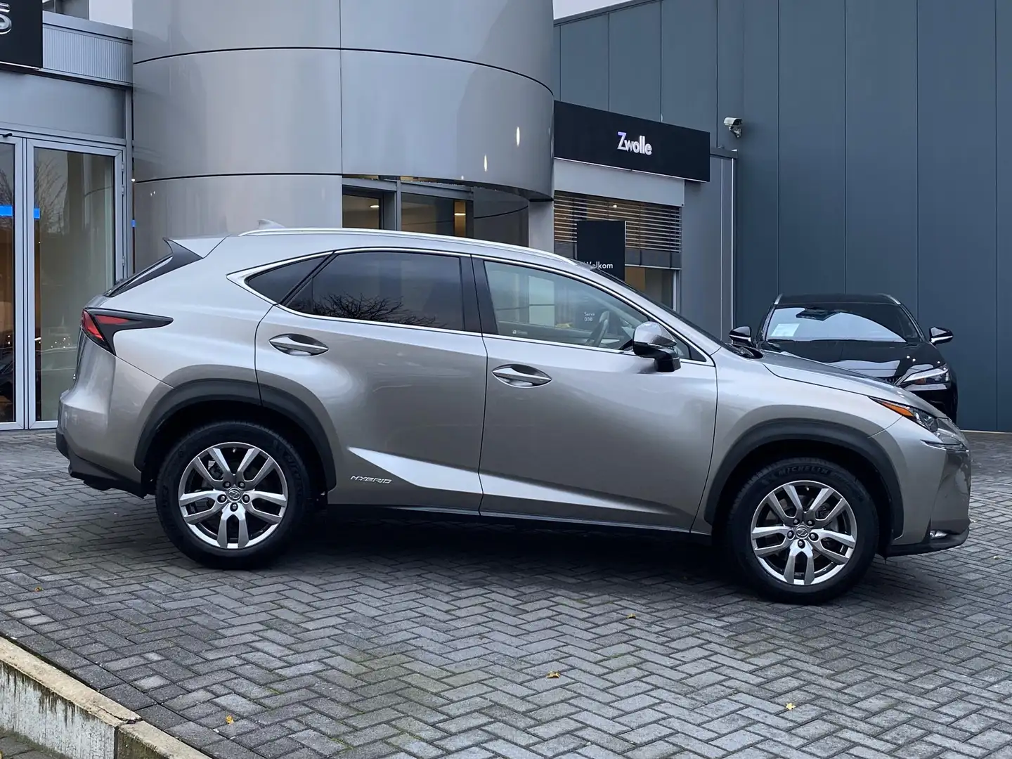 Lexus NX 300h AWD Luxury Line NL-AUTO TREKHAAK KEYLESS EL-ACHTER - 2
