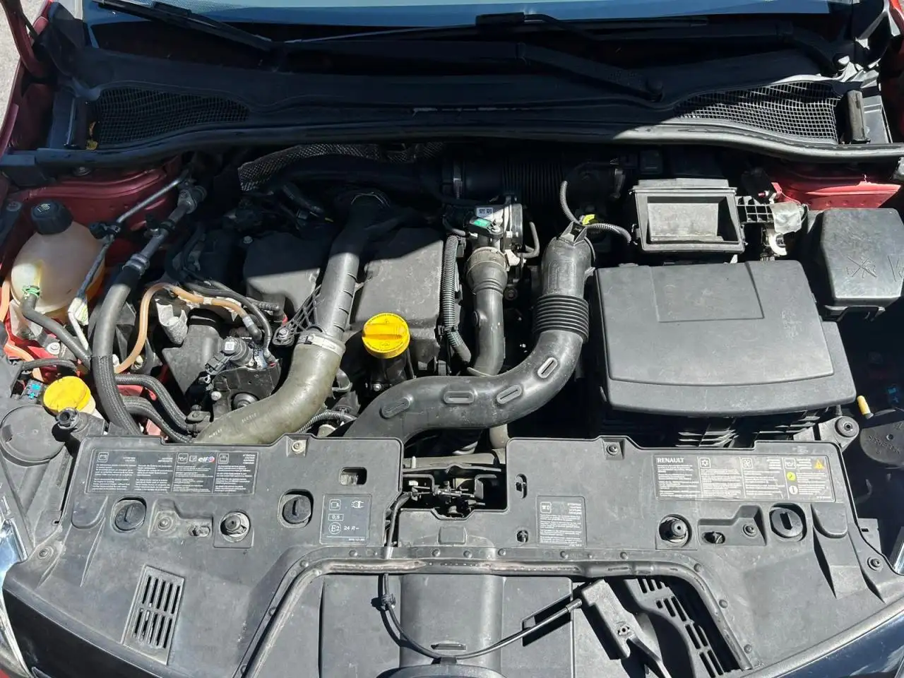 Renault Clio Citadine 5 portes — photo 27