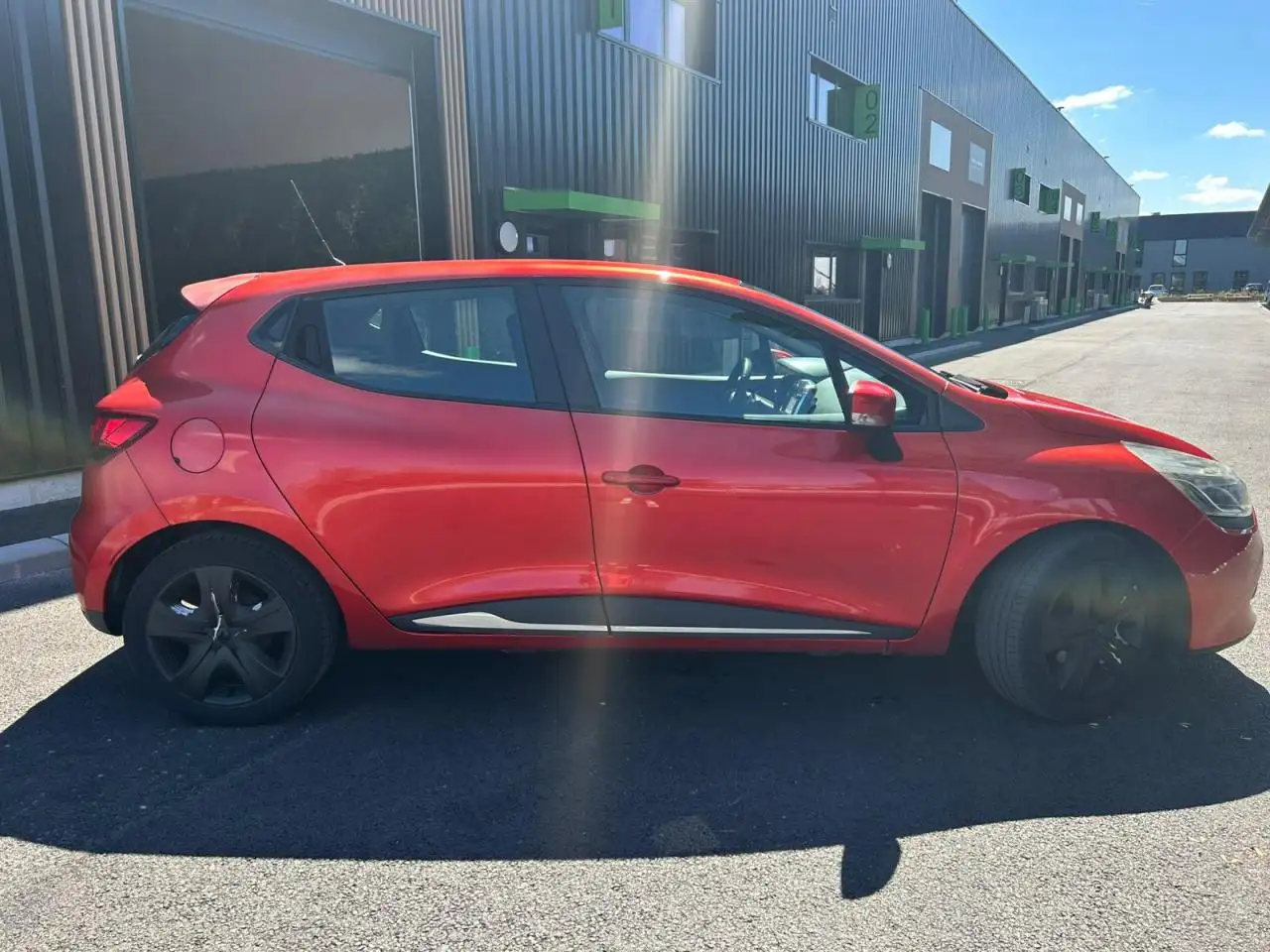 Renault Clio Citadine 5 portes — photo 7