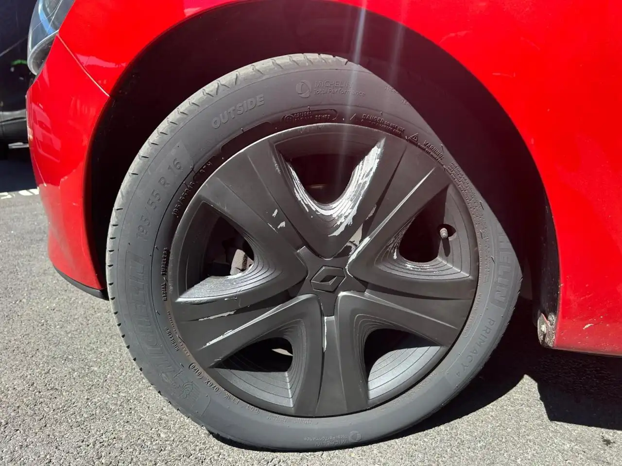 Renault Clio Citadine 5 portes — photo 32