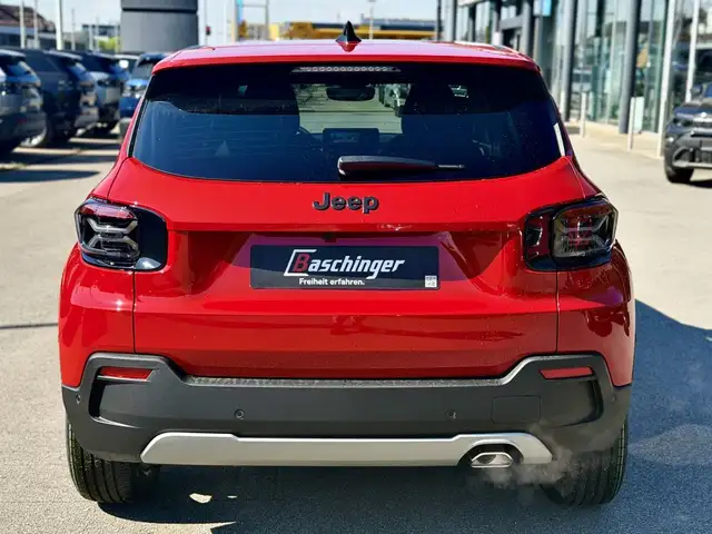 Jeep Avenger view 6