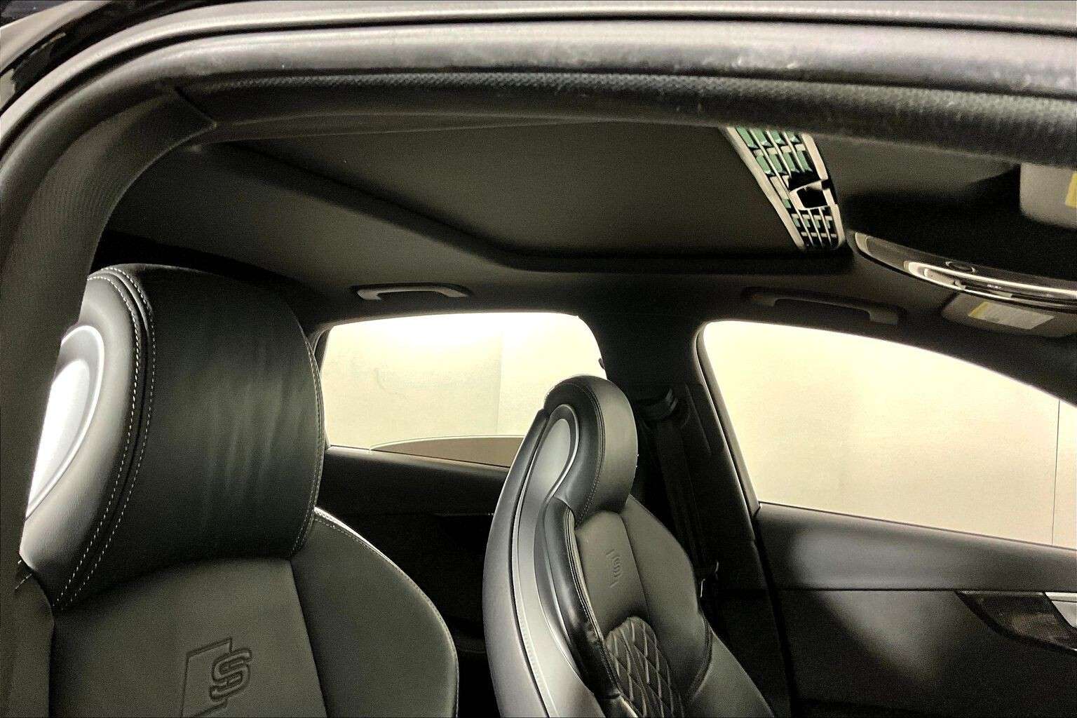 used 2022 Audi S4 car, priced at $40,998