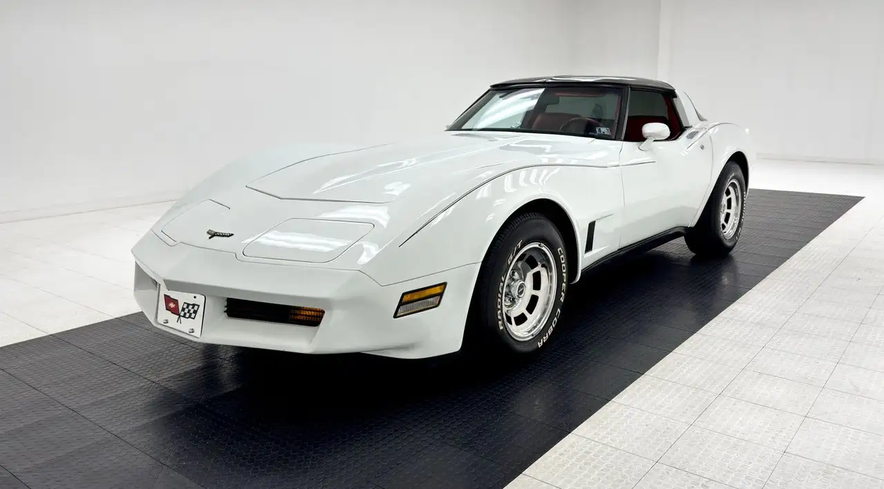 Chevrolet Corvette Coupe, foto 1
