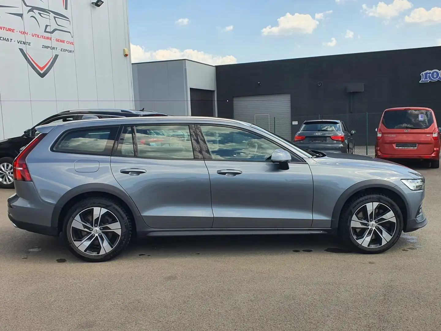 Volvo V60 Cross Country V60 Cross Country 2.0 D3 AWD Pro Geartronic Gris - 2