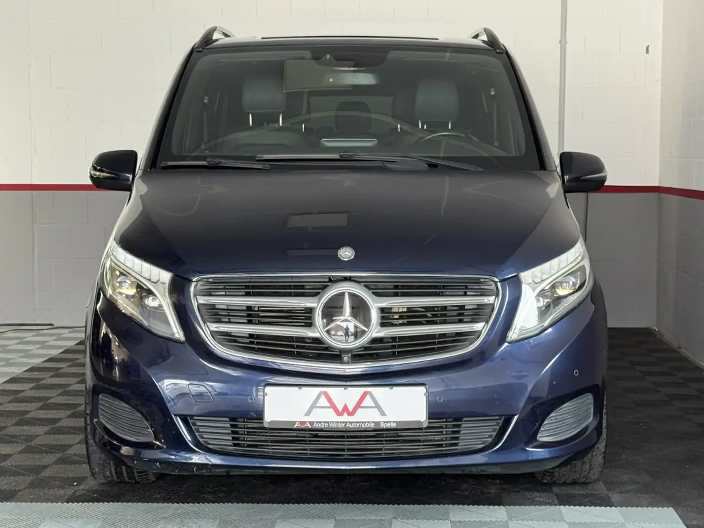 Mercedes-Benz V 250 d Avantg. Edition lang Leder ACC Burmester Blau - 2