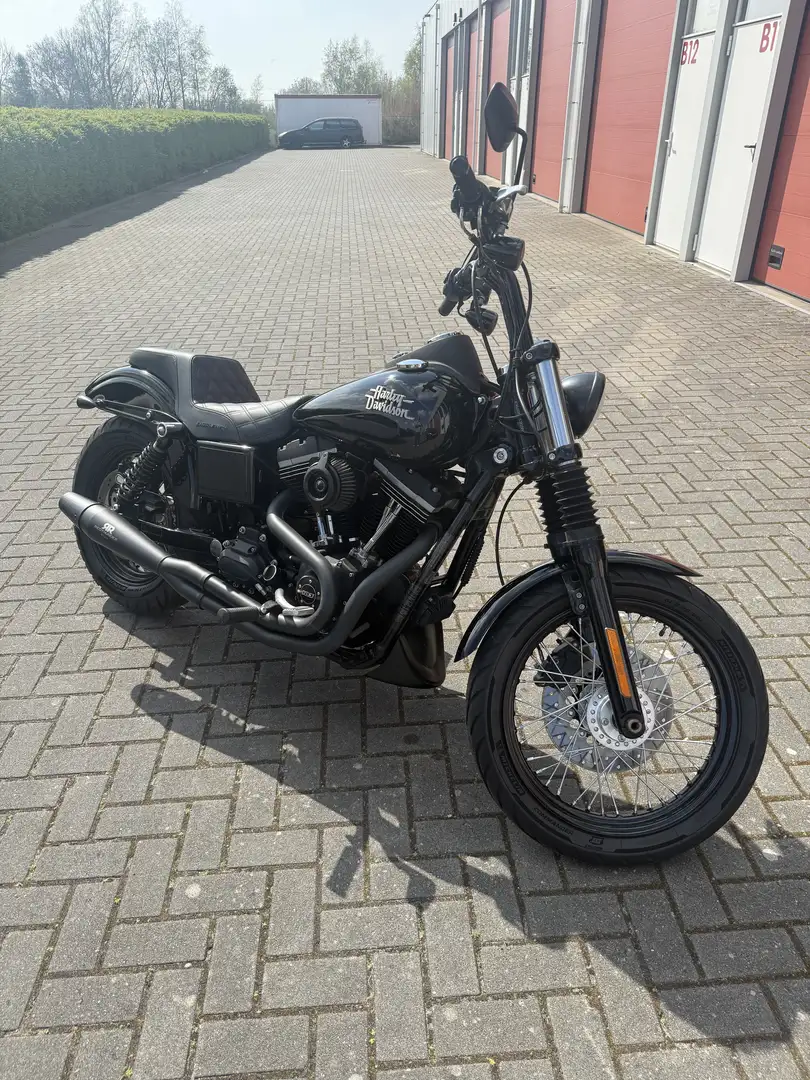 Harley-Davidson Street Bob Dyna - 1