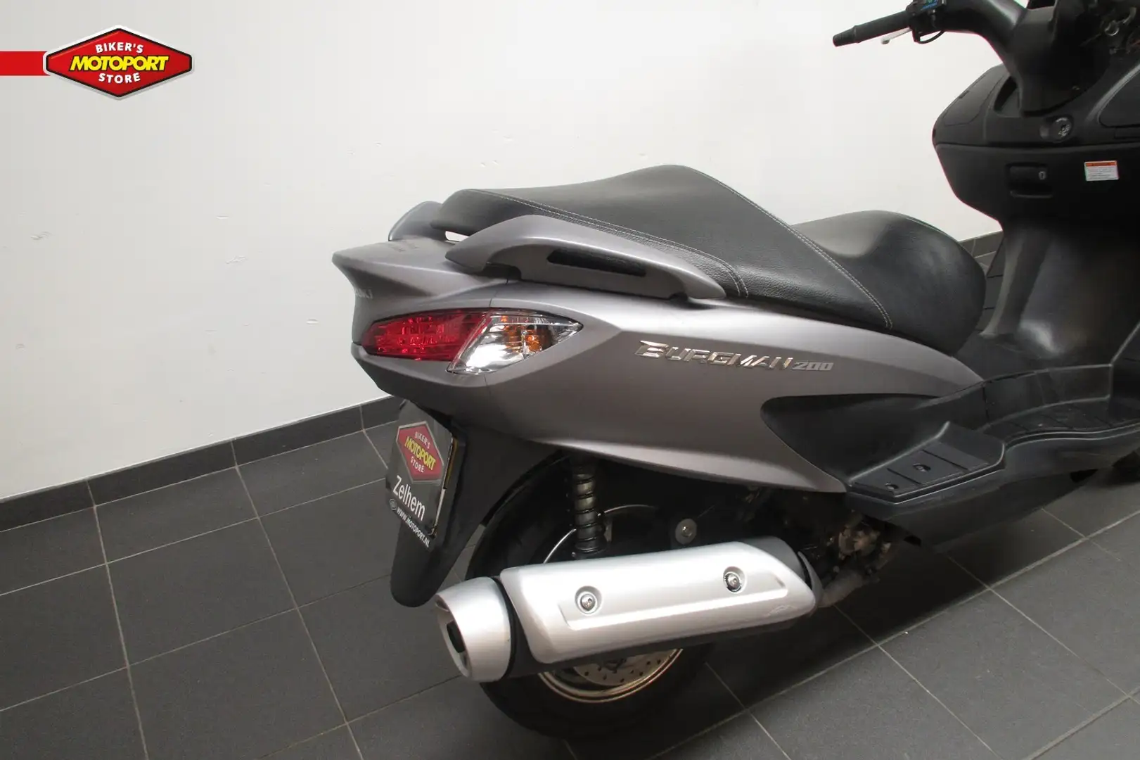 Suzuki Burgman 200 UH ABS Gri - 2