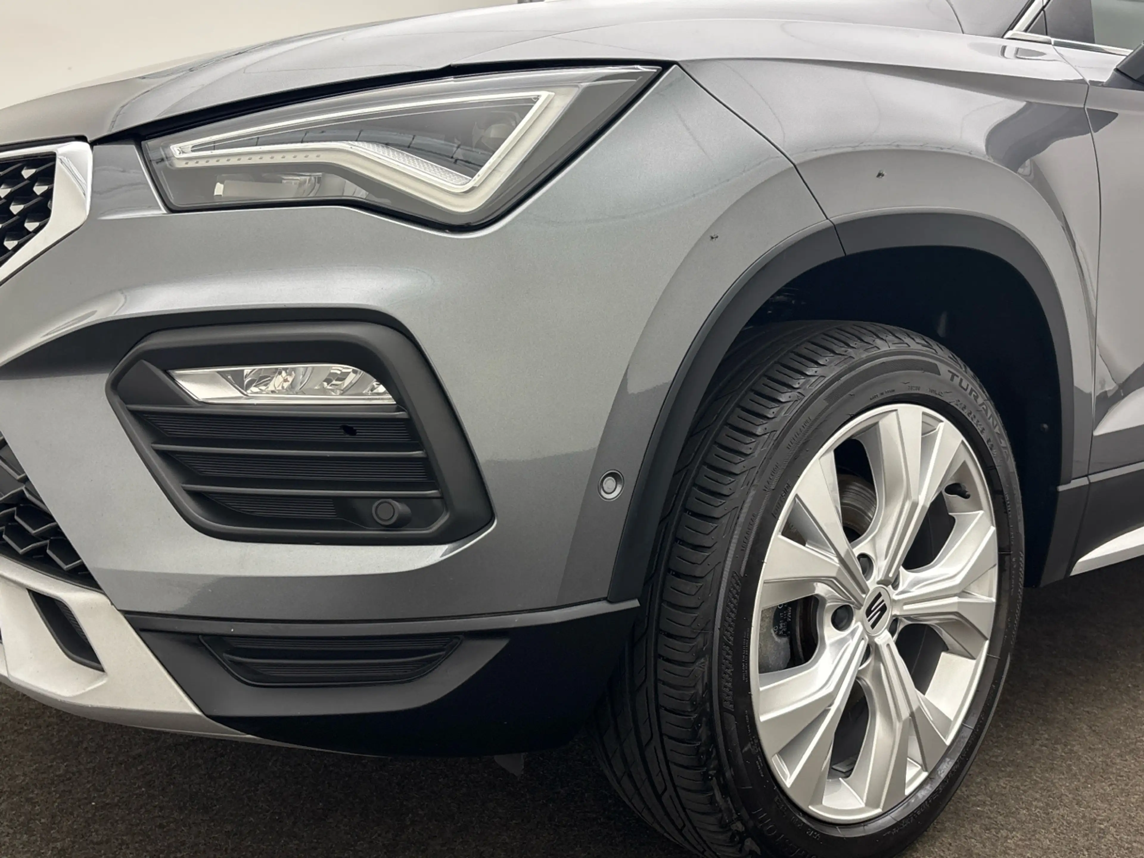 SEAT Ateca Xperience 2.0 TDI DSG LED ACC AHK — photo 6
