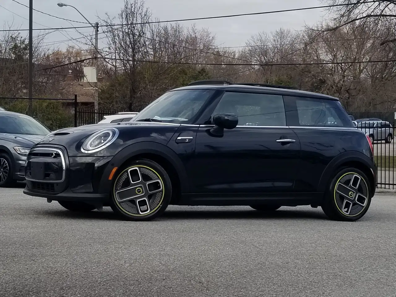 2022 MINI 3 Door