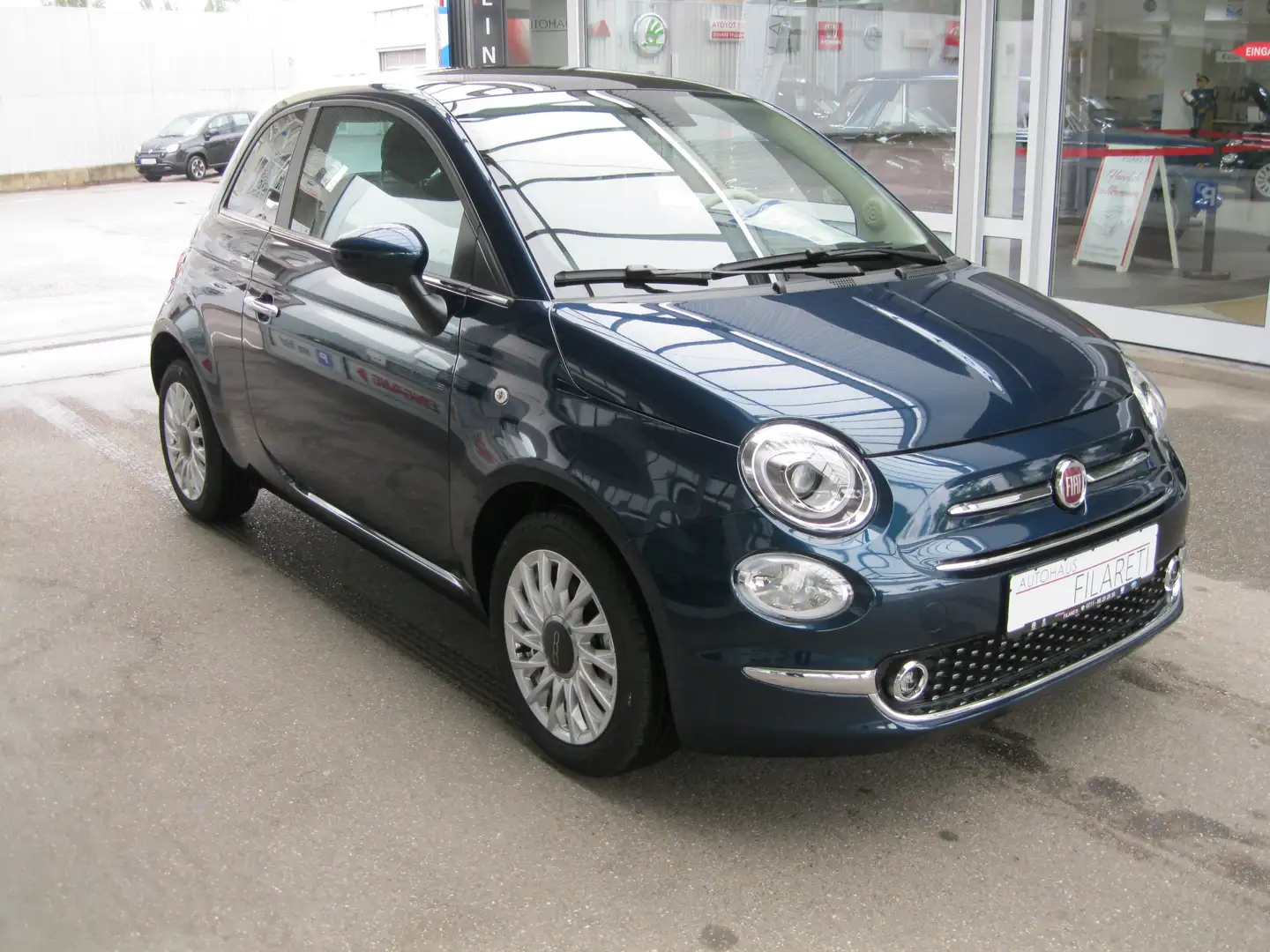 Fiat 500 Dolcevita 1,0L 70PS Hybr. Navi-ZV-PDC- Blau - 2