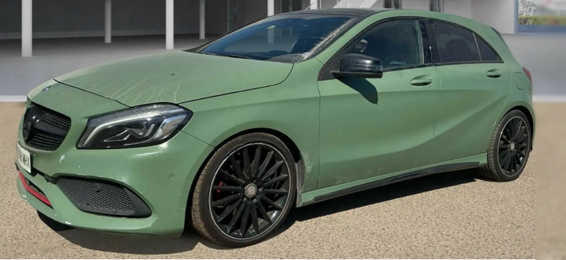 Mercedes-Benz A 250 Sport 4Matic 7G-DCT Verde - 2