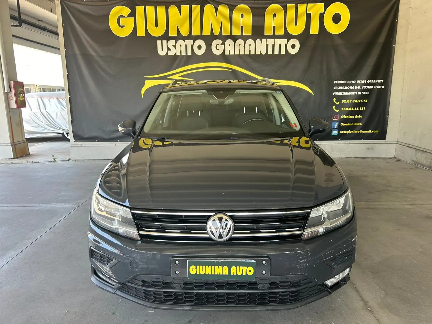 Volkswagen Tiguan UNICO PROPRIETARIO - Tiguan 1.6 tdi Business 115cv Grigio - 2