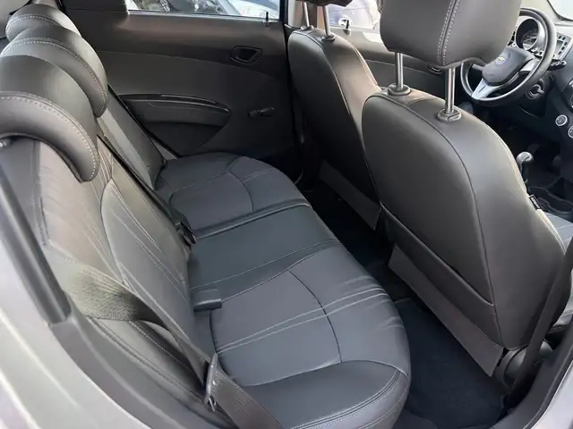 Chevrolet Spark view 11