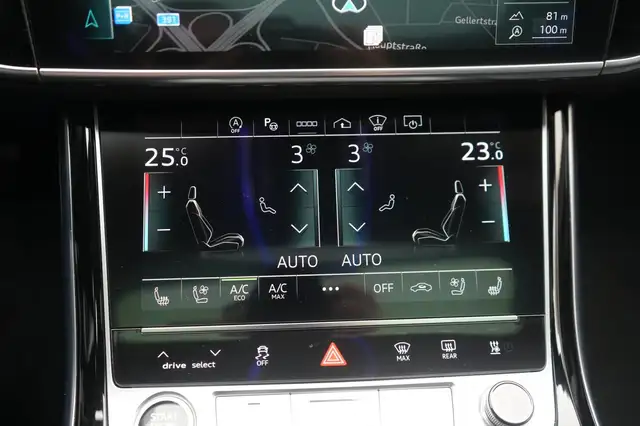 Audi A8 view 17