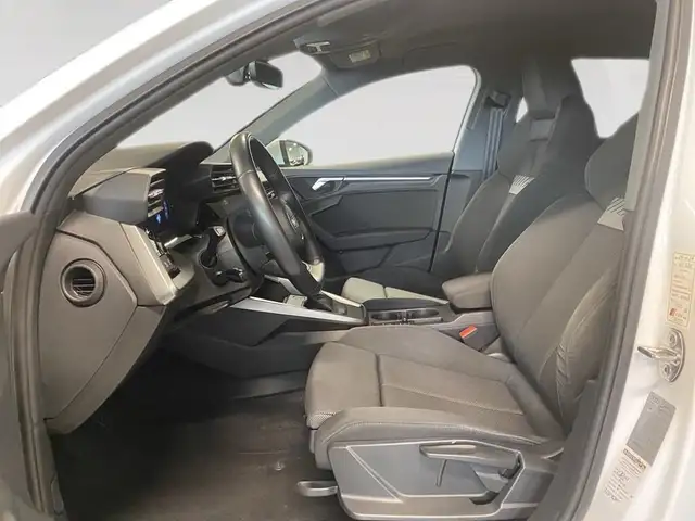 Audi A3 view 7