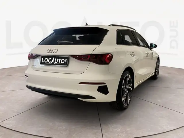 Audi A3 view 4