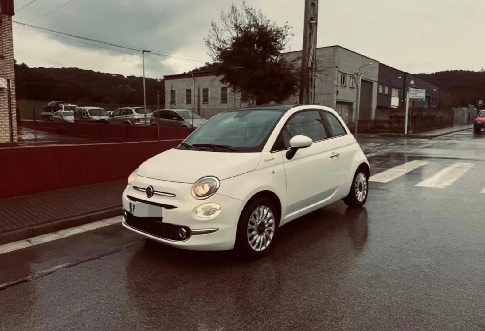 Fiat 500 1.0 Hybrid Dolcevita 52kW Wit - 2