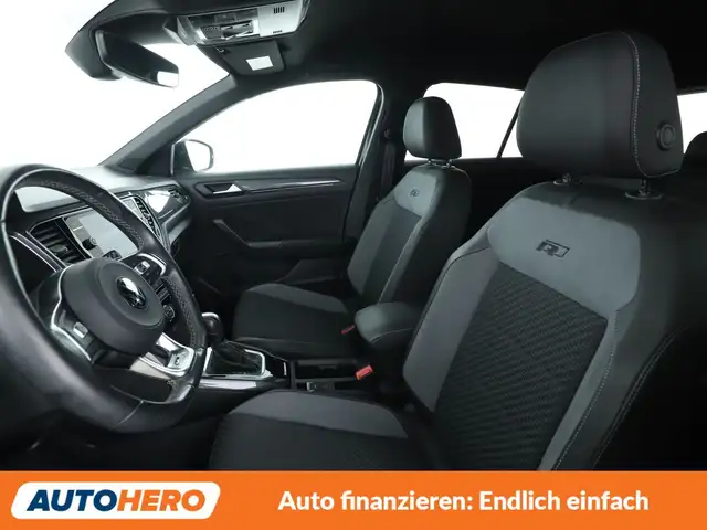 Volkswagen T-Roc view 10