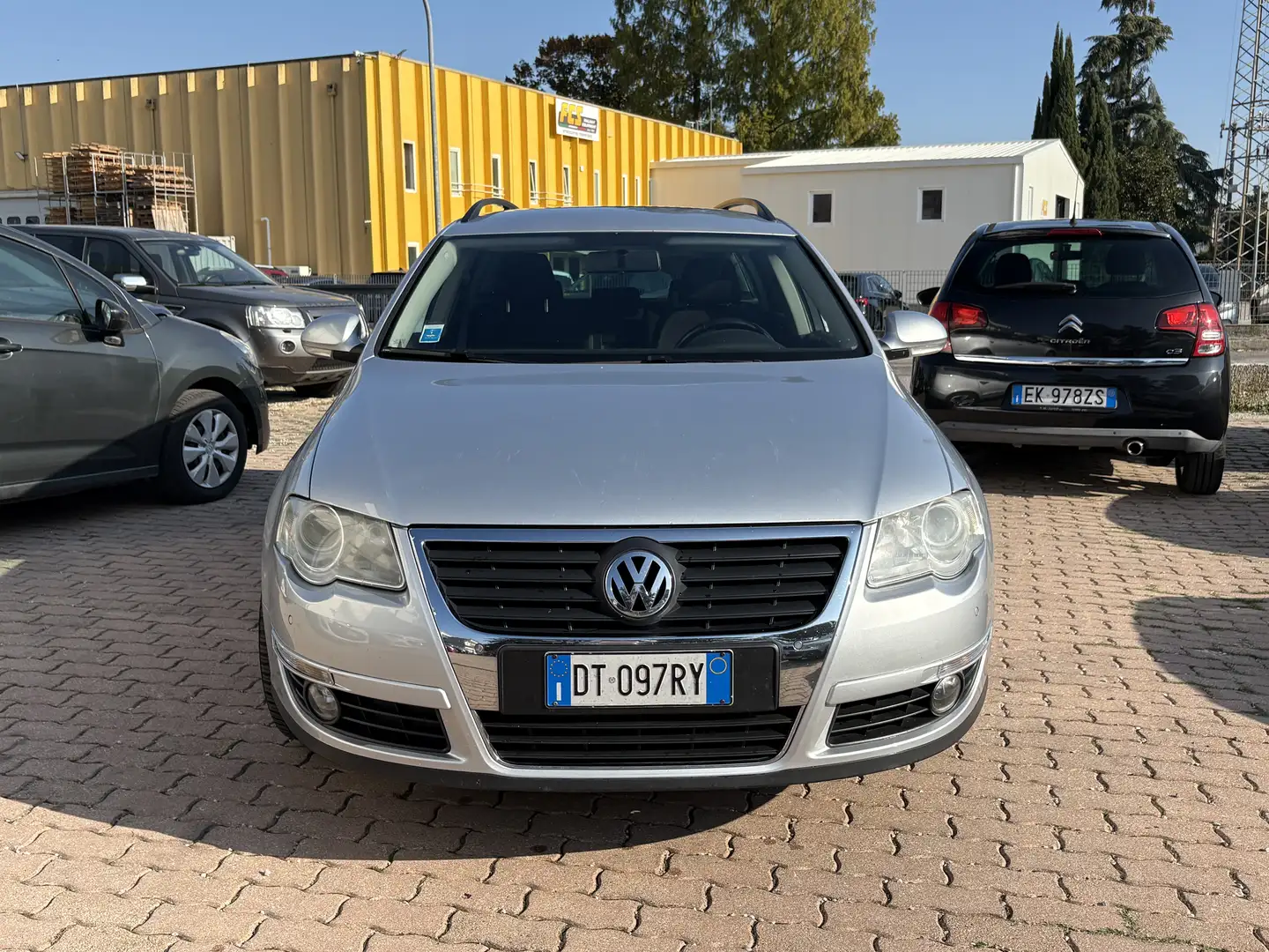 Volkswagen Passat Passat 2.0 TDI DPF Variant DSG Highline Argento - 2