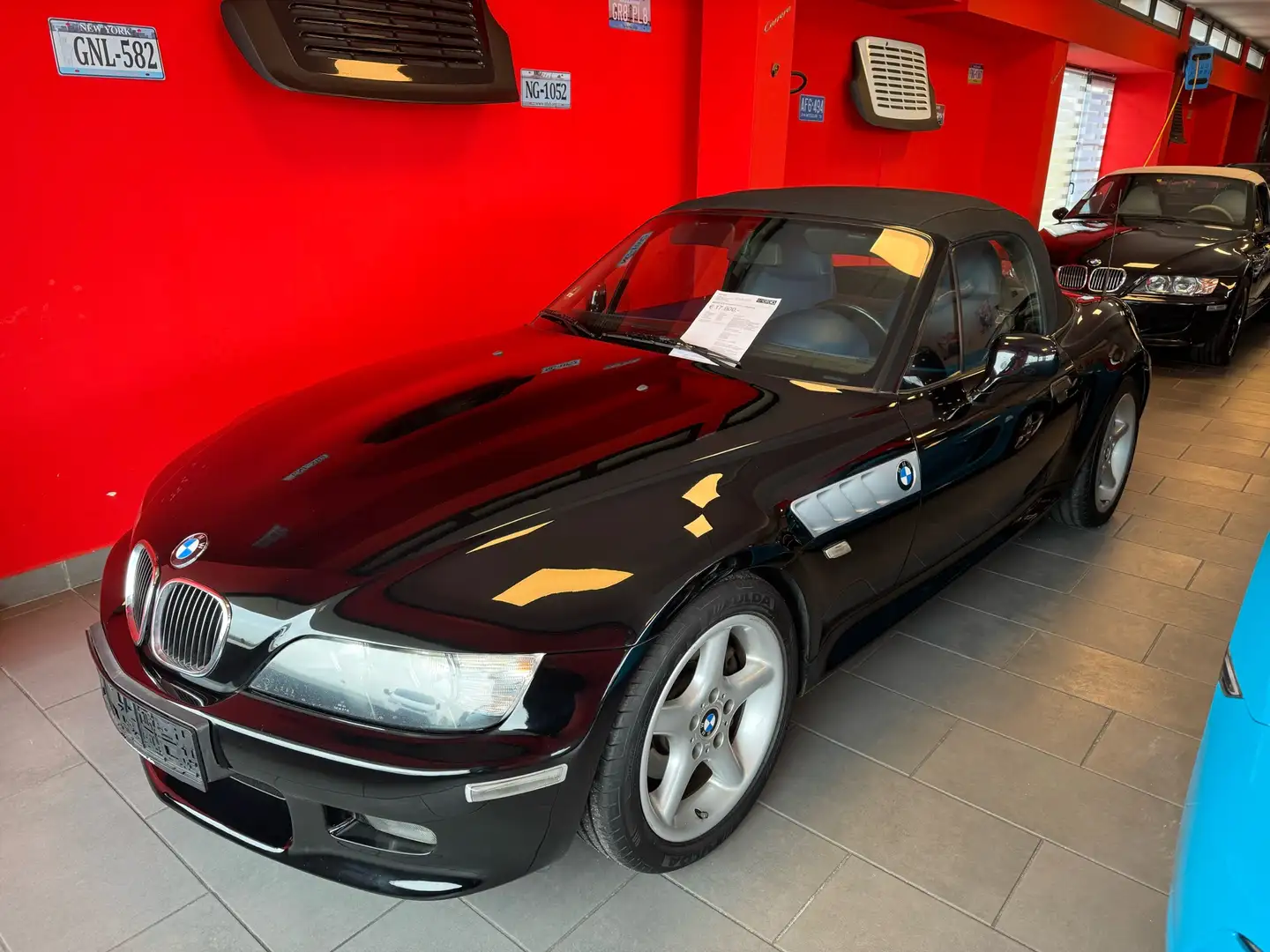 BMW Z3 Roadster 3.0 231cv Zwart - 2