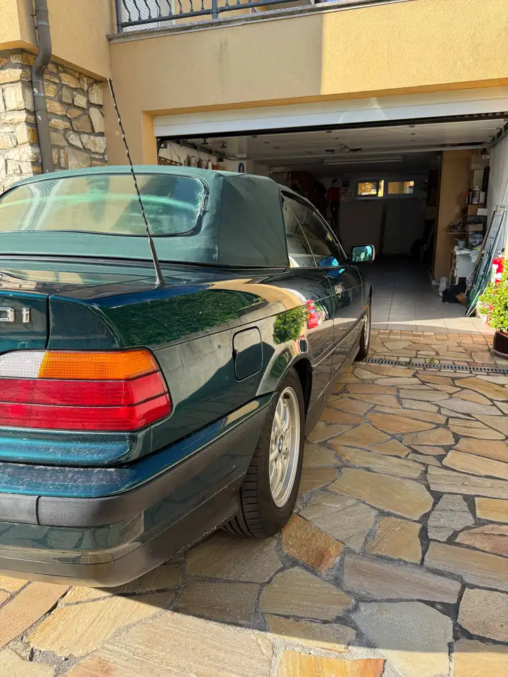 BMW 320i Cabrio Österreich-Paket, foto 9