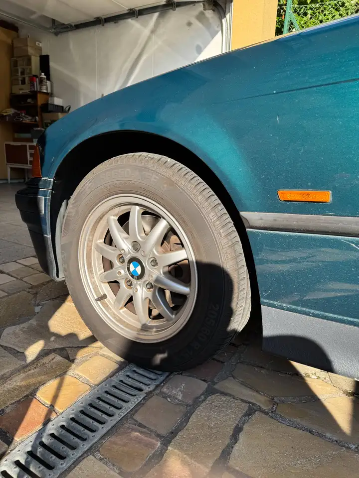 BMW 320i Cabrio Österreich-Paket, foto 6
