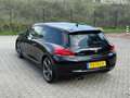 Volkswagen Scirocco 1.4 TSI 161PK I NWE APK I NETTE AUTO I CLIMA I PDC Schwarz - thumbnail 2