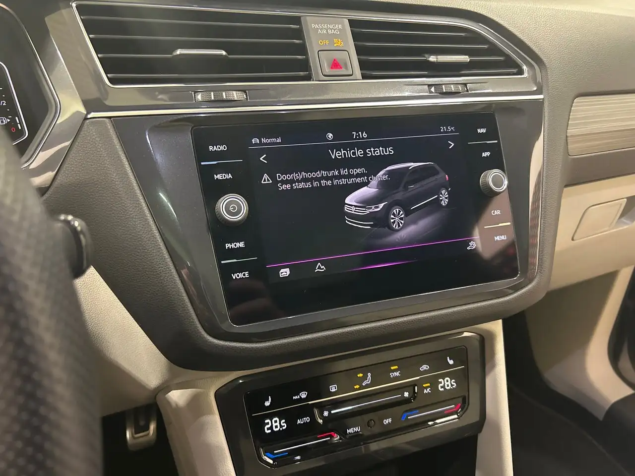 Volkswagen Tiguan снимка Volkswagen Tiguan
