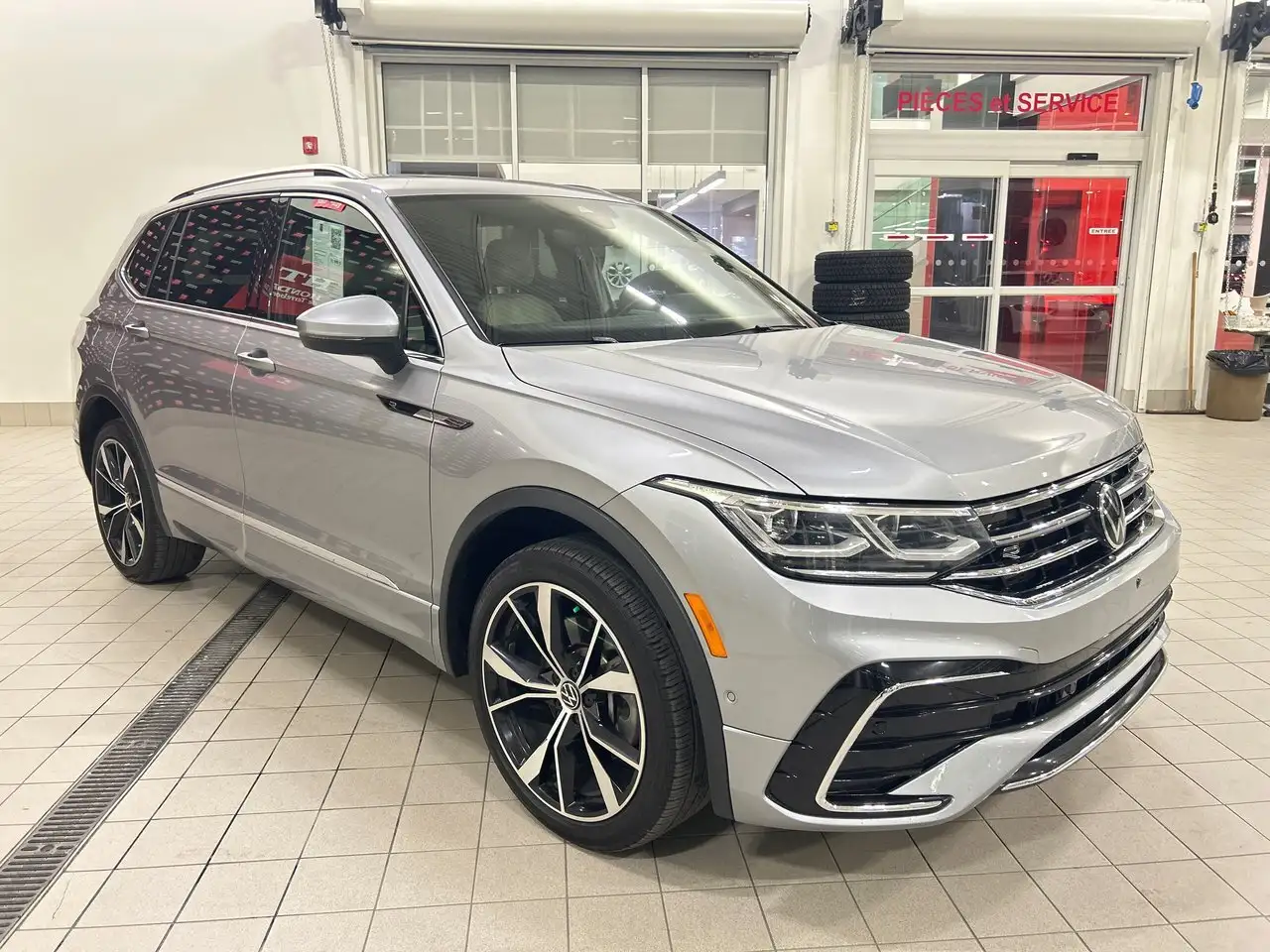 Volkswagen Tiguan снимка Volkswagen Tiguan