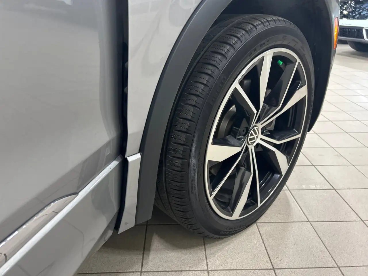 Volkswagen Tiguan снимка Volkswagen Tiguan