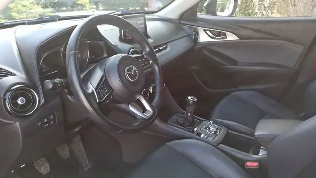 Mazda CX-3 view 8