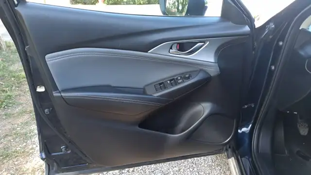 Mazda CX-3 view 7