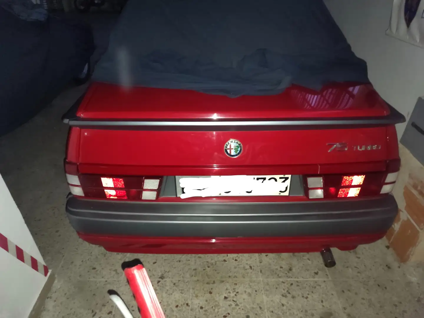 Alfa Romeo 75 75 1.8t America Rouge - 1