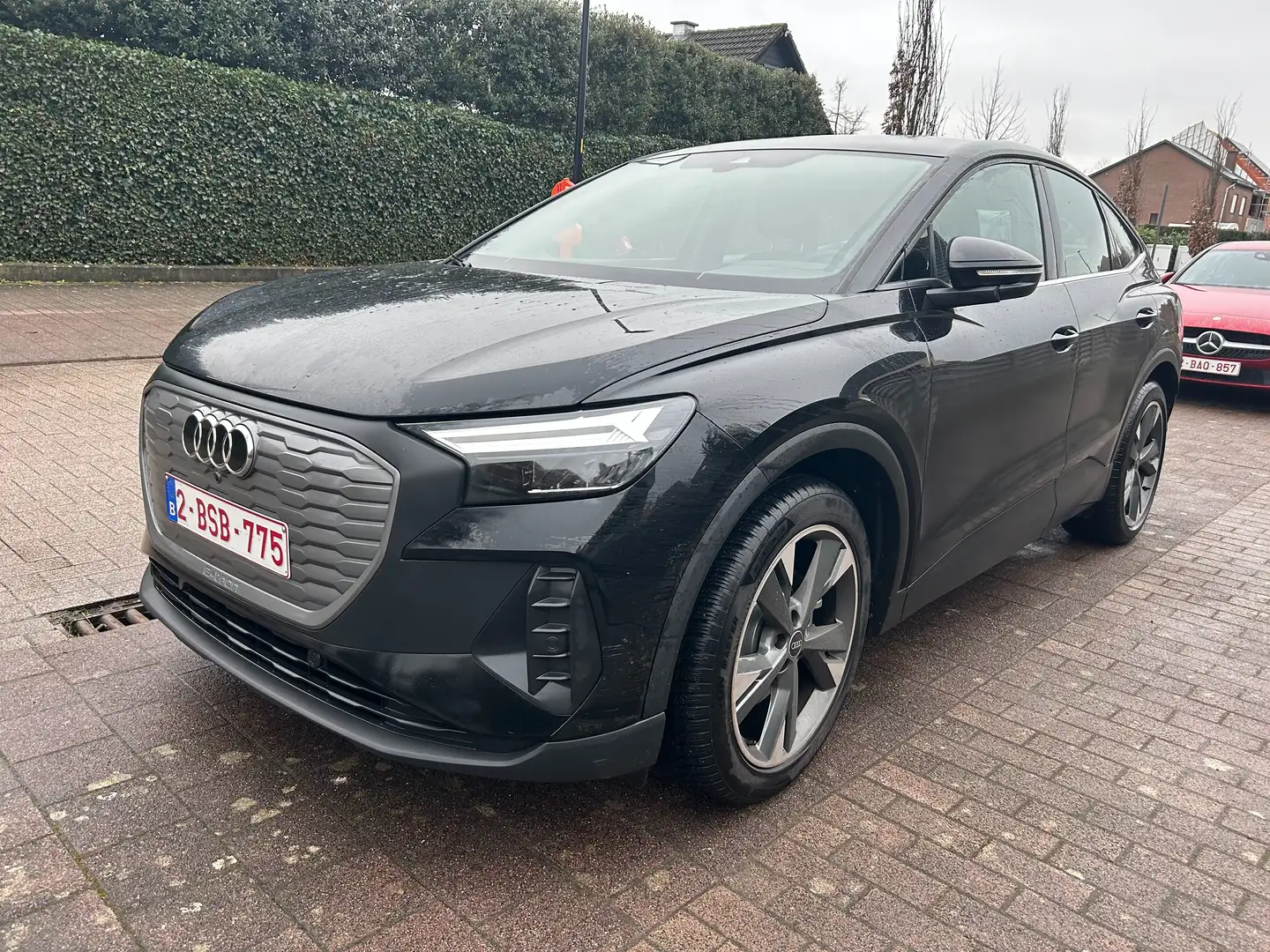 Audi Q4 e-tron Sportback Zwart - 2