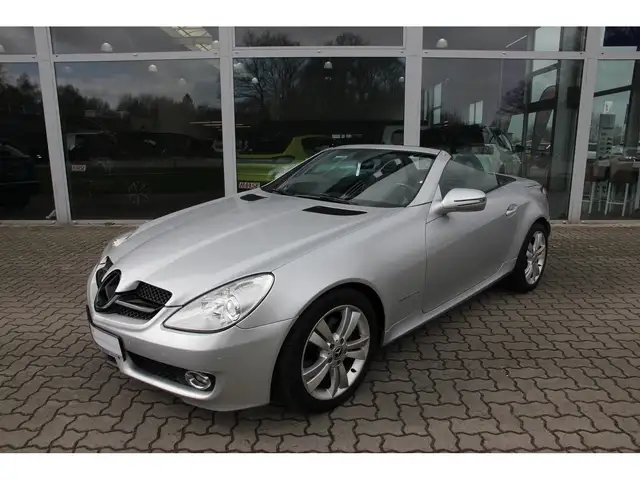 Mercedes-Benz SLK 200 K Klima SHZ EPH Leder Windschott Kopfhei