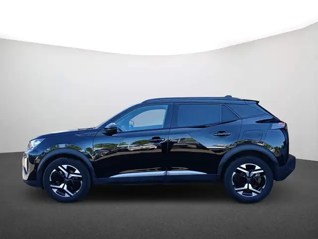 Peugeot 2008 view 4